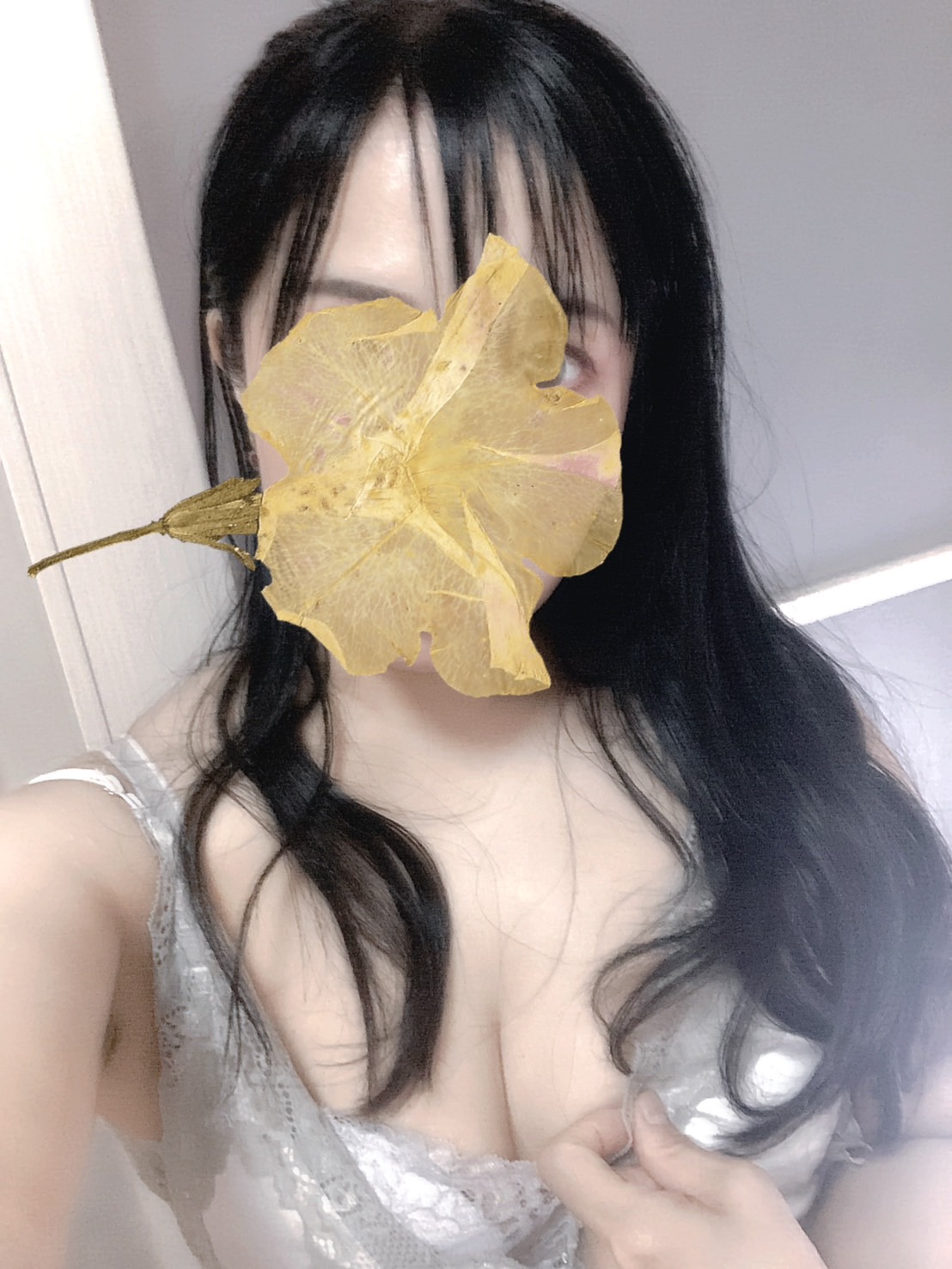 星乃くるみ